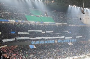 电竞比分网-【现场】看台上的美杜莎，让弗拉霍维奇与加蒂石化