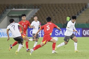 电竞比分-向余望关键进球助U23国足进决赛，父亲喝酒庆祝到早上