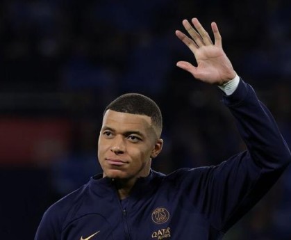 西媒：姆巴佩向皇马确认，自己只愿加盟皇马